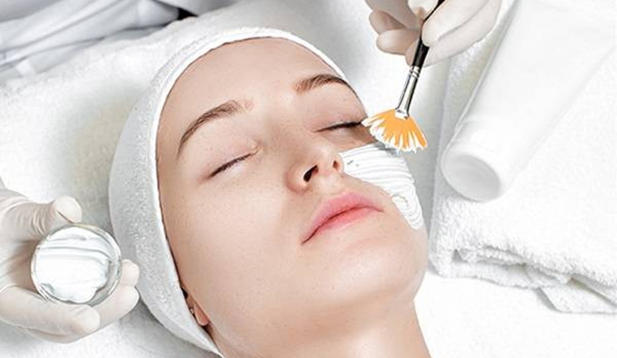 شفاف سازی پوست