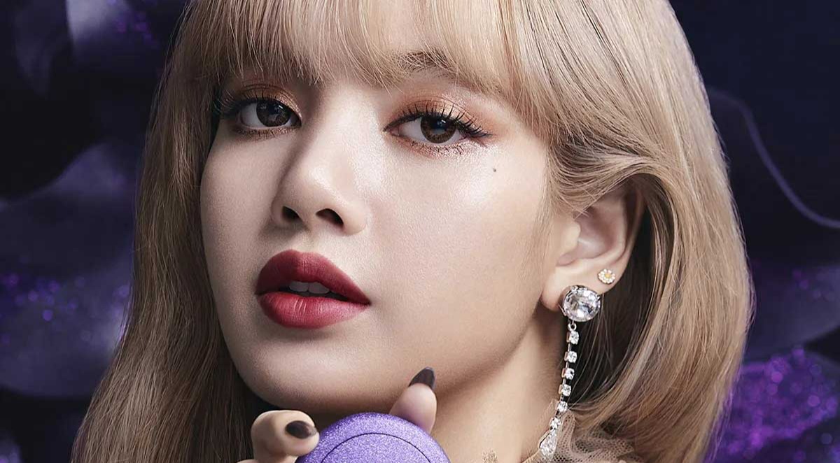 اصل جادویی آرایش جوان کننده صورت رو یاد بگیر ؛ 10 سال جوون تر از اونی که هستی شو ! | فروشگاه اینترنتی آراویرا آرابش خیلی ملایم - آرایش جوان کننده