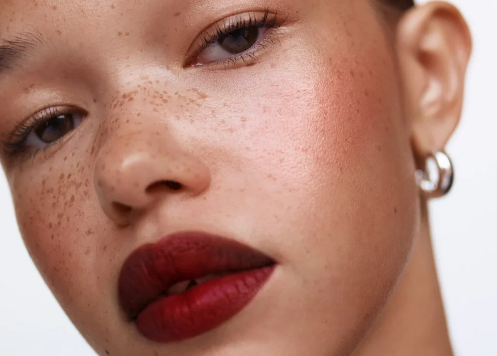 رنگ‌های برتر در ترند میکاپ سال ۲۰۲۵