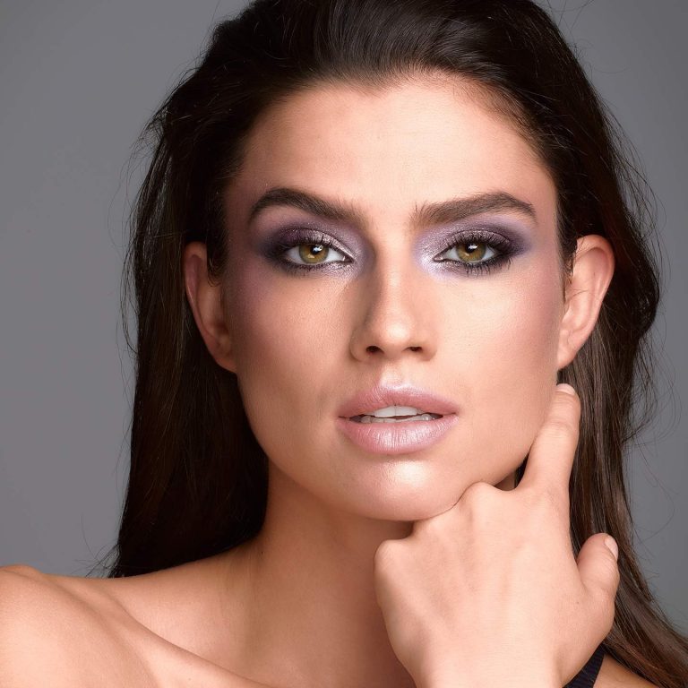 خط چشم دورتادور