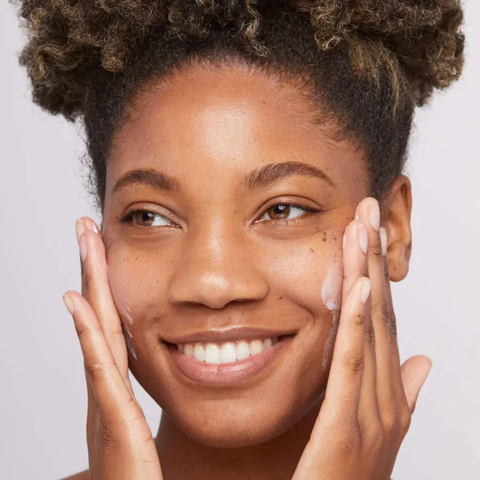 تجربه کاربران درباره کرم نرم‌کننده ثمین